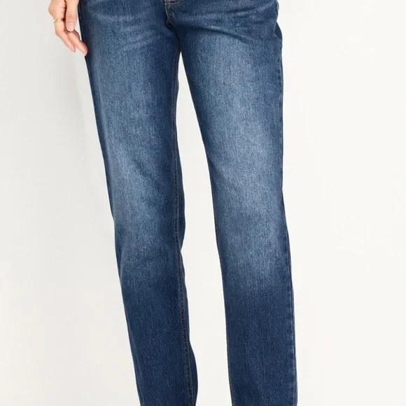Old Navy Women's Dark and Light Blue Boyfriend Jeans - Picture 4 of 5